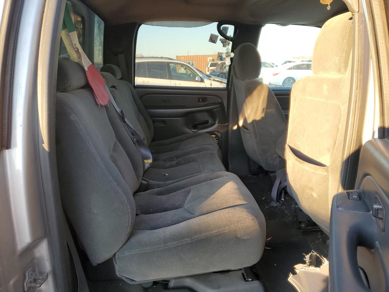 2004 CHEVROLET Silverado