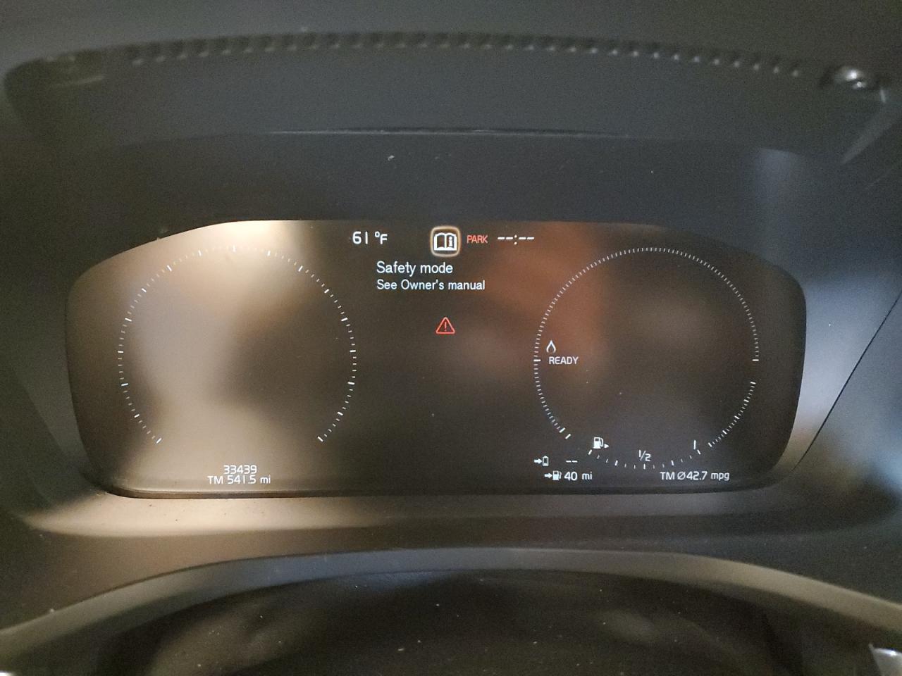 2022 VOLVO S60