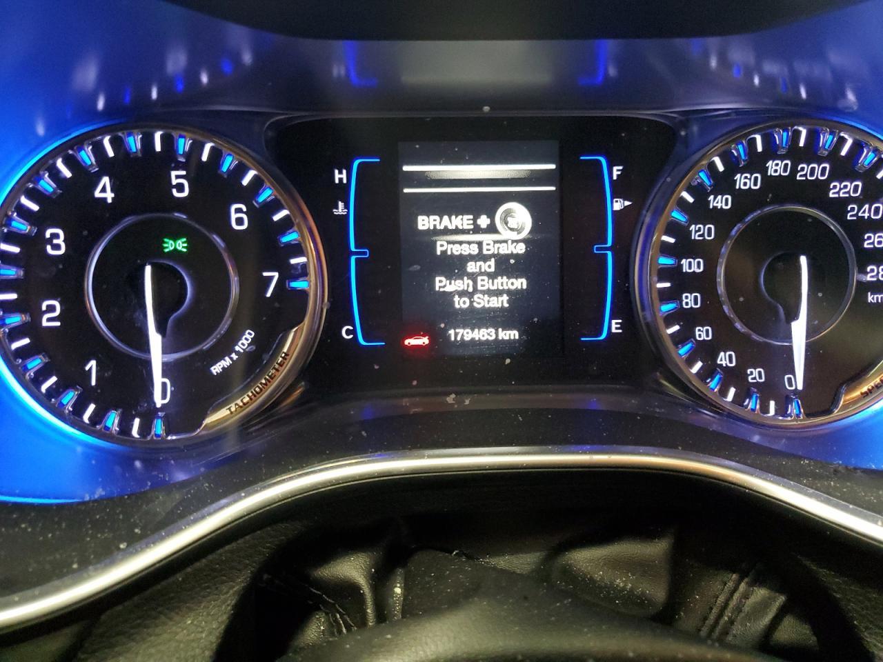 2016 CHRYSLER 200