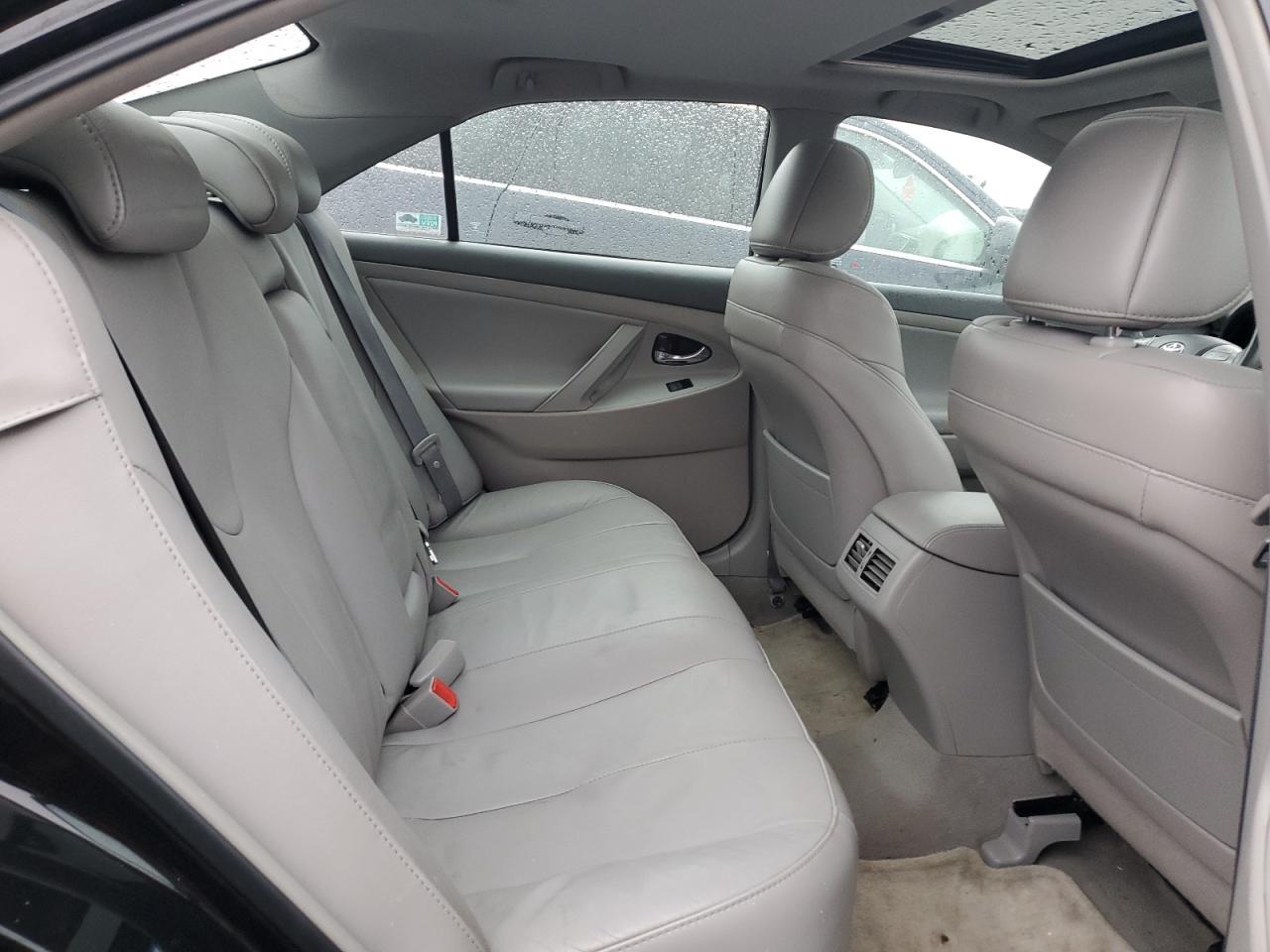 2009 TOYOTA CAMRY