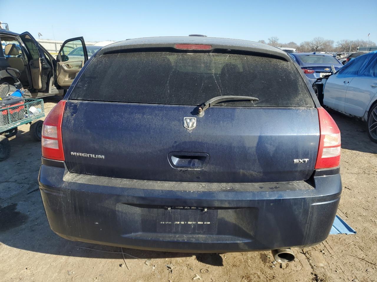 2006 DODGE MAGNUM
