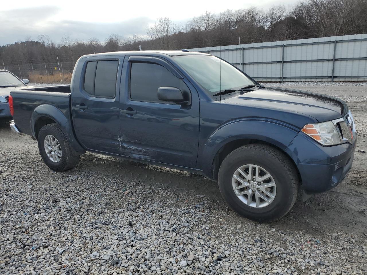 2016 NISSAN Frontier