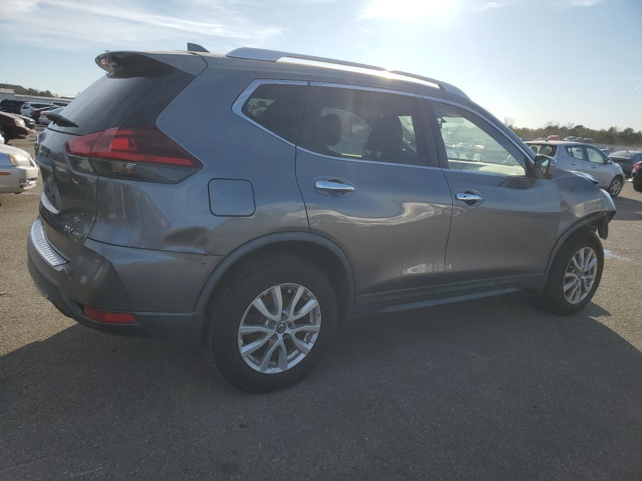 2018 NISSAN ROGUE