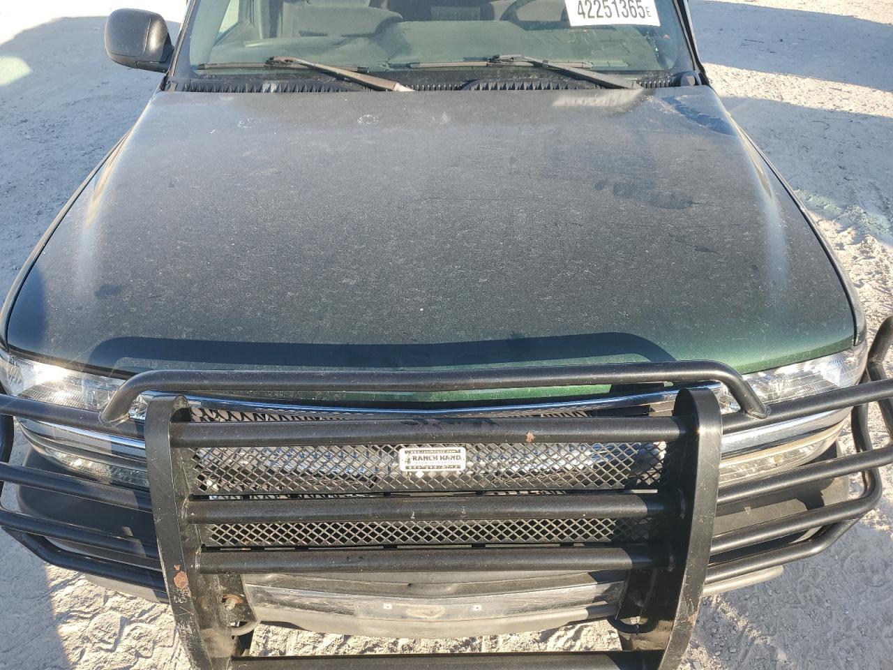 2002 CHEVROLET Tahoe