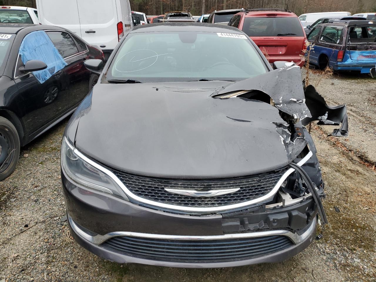 2017 CHRYSLER 200