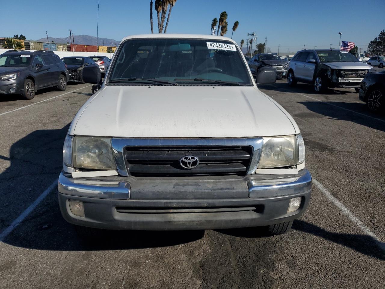 2000 TOYOTA TACOMA