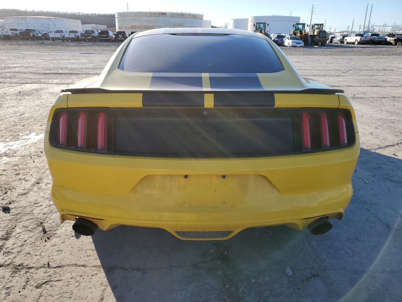 2017 FORD MUSTANG