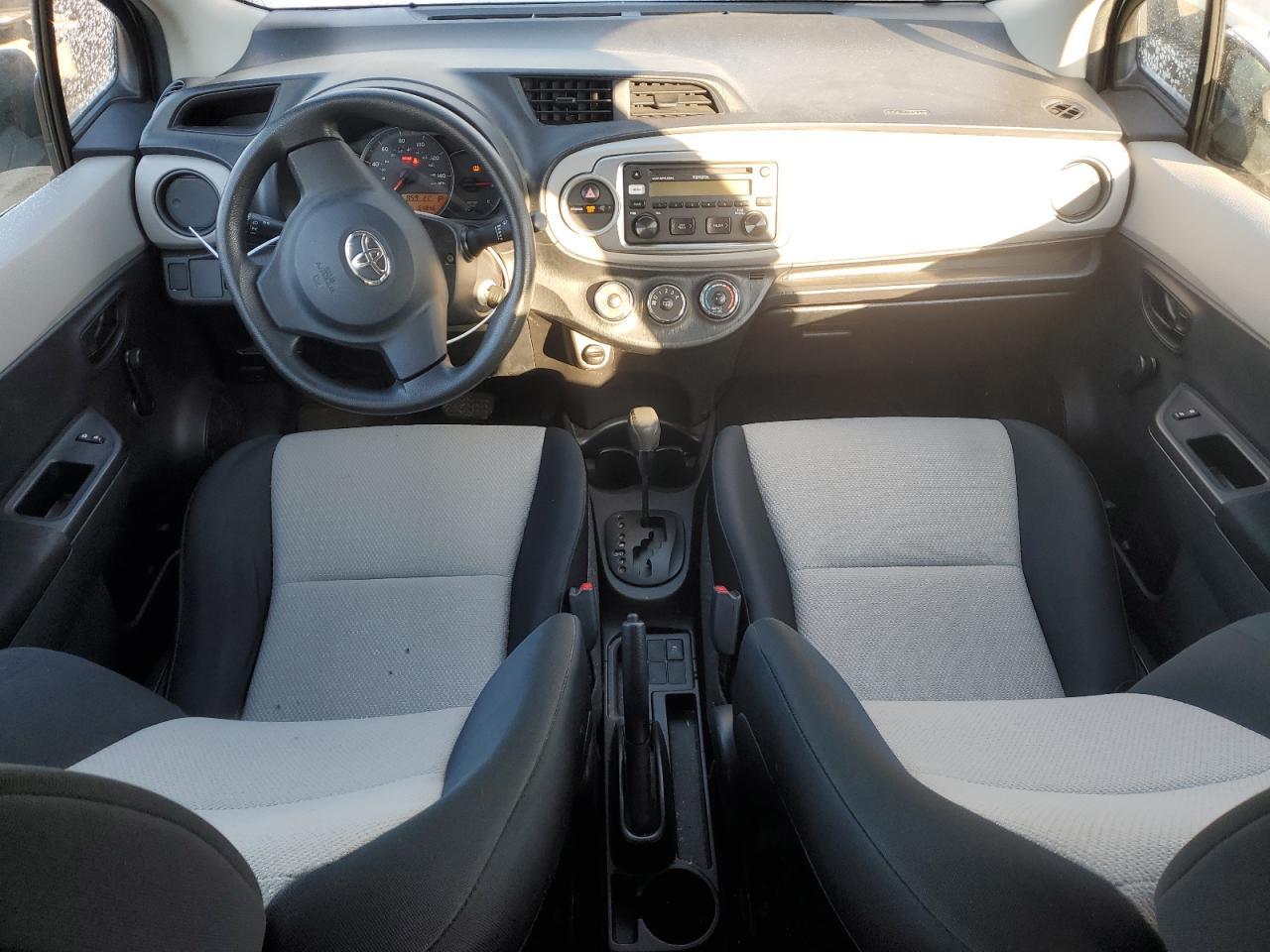 2012 TOYOTA YARIS