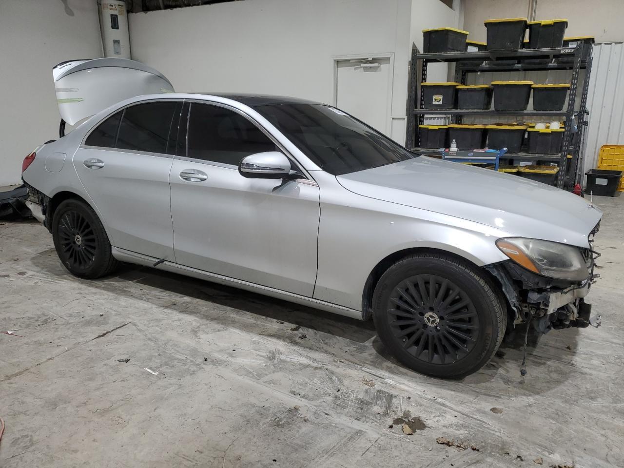 2016 MERCEDES-BENZ C-CLASS