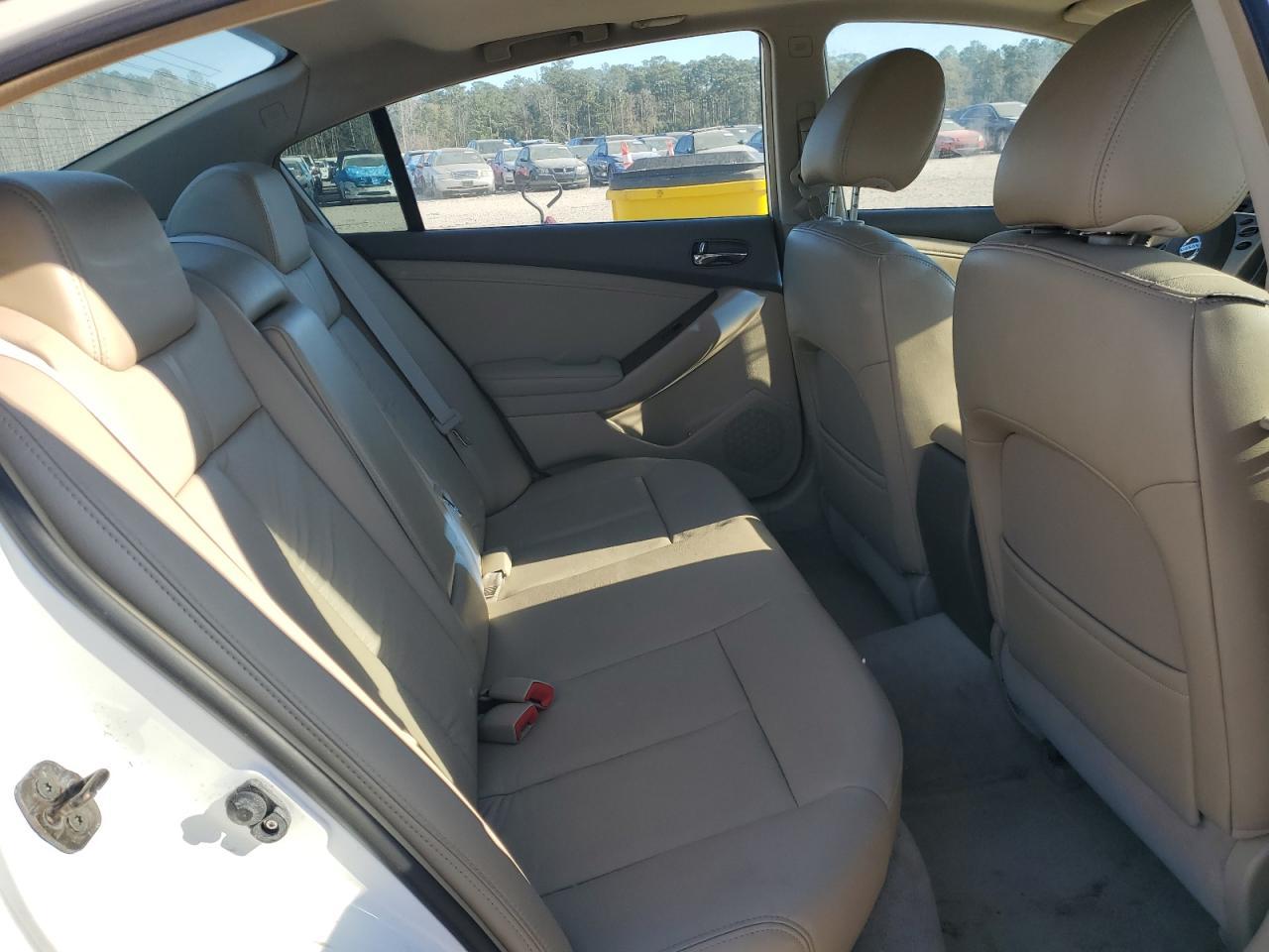 2009 NISSAN ALTIMA