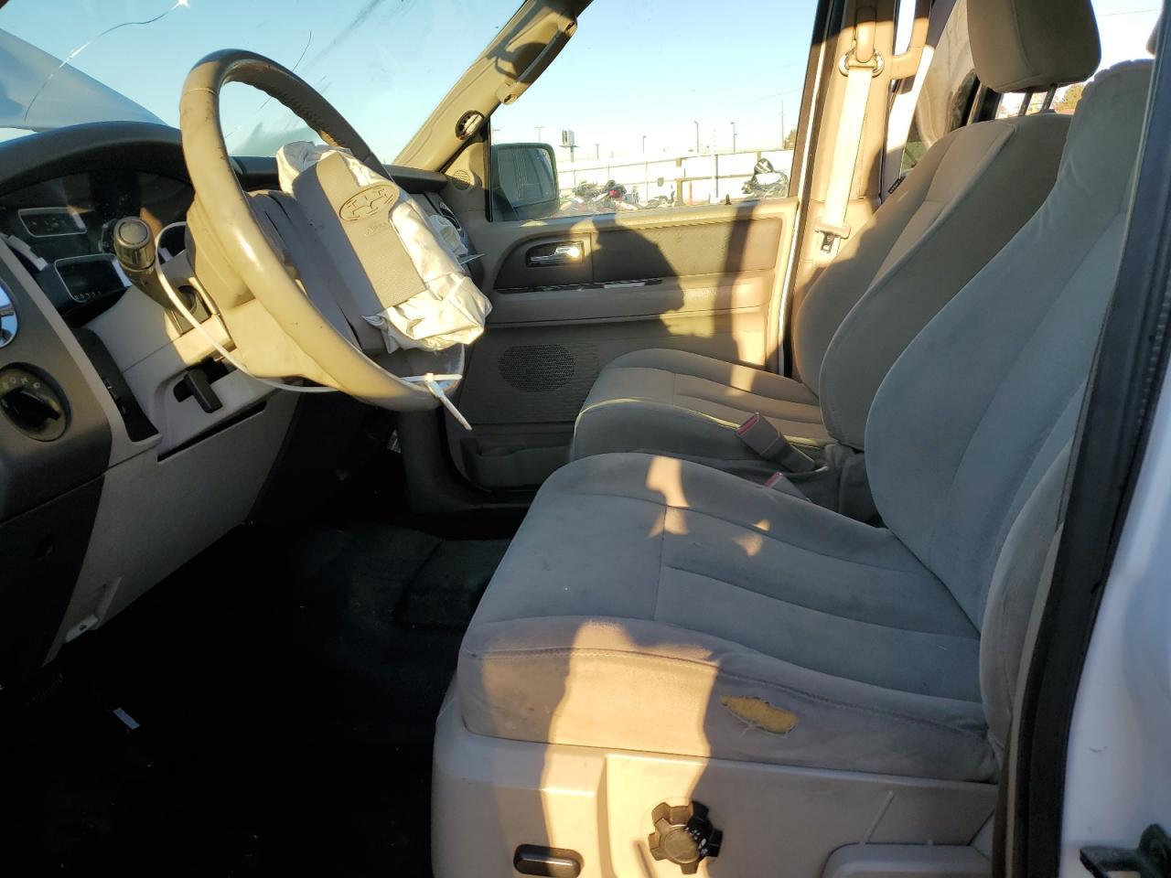 2009 FORD Expedition