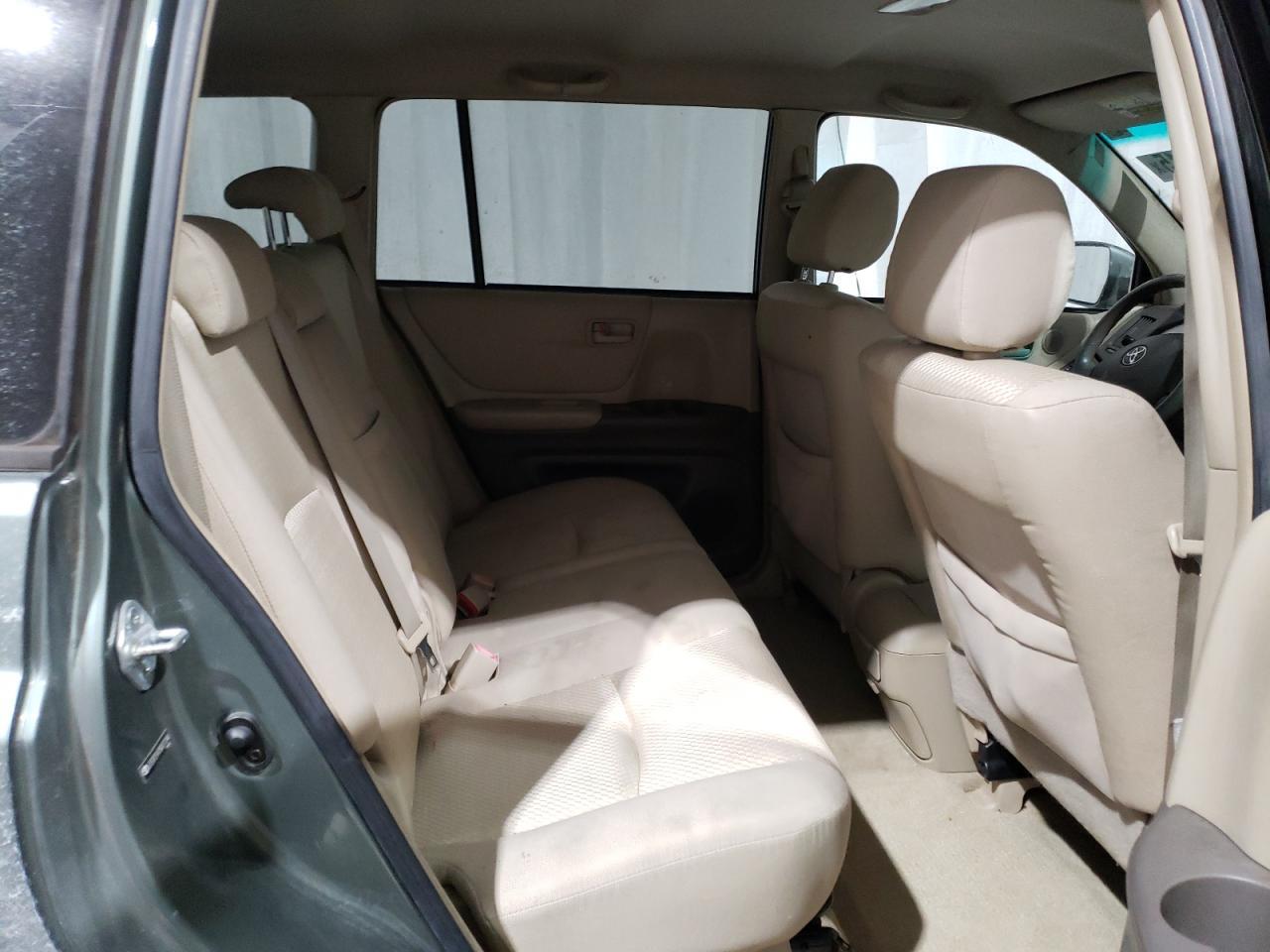 2005 TOYOTA HIGHLANDER