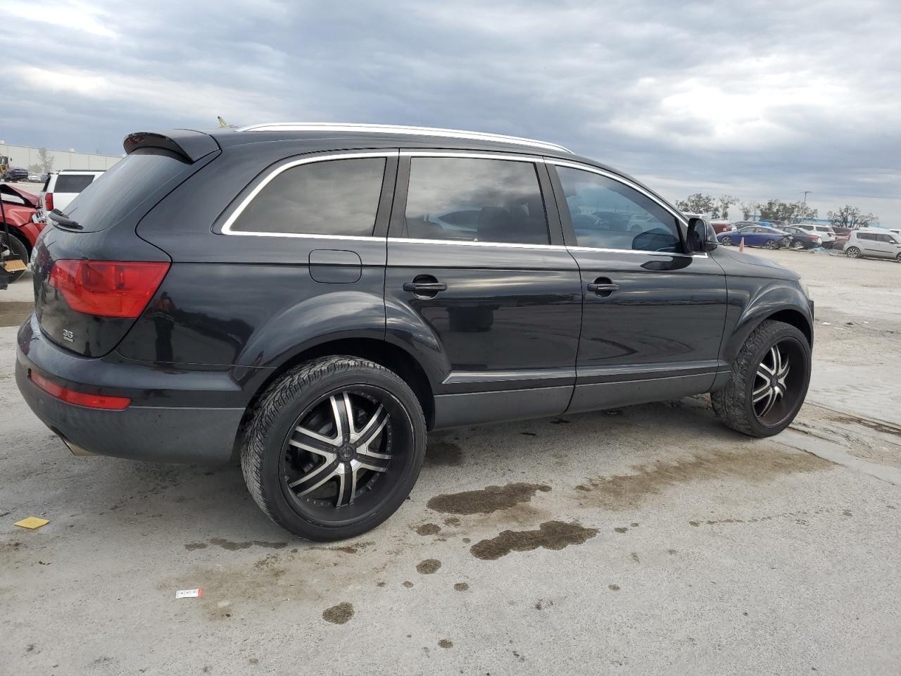 2008 AUDI Q7