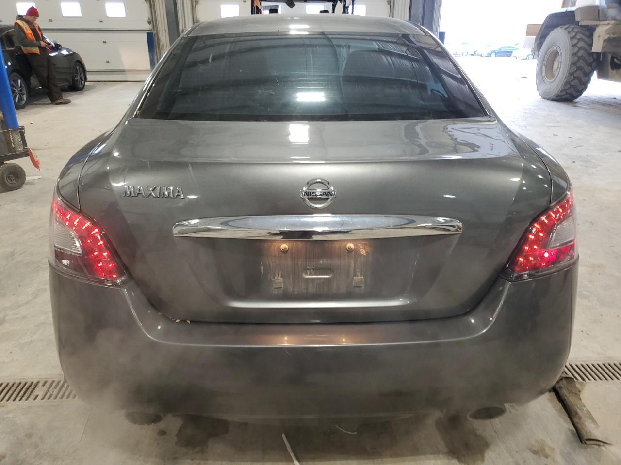 2014 NISSAN Maxima