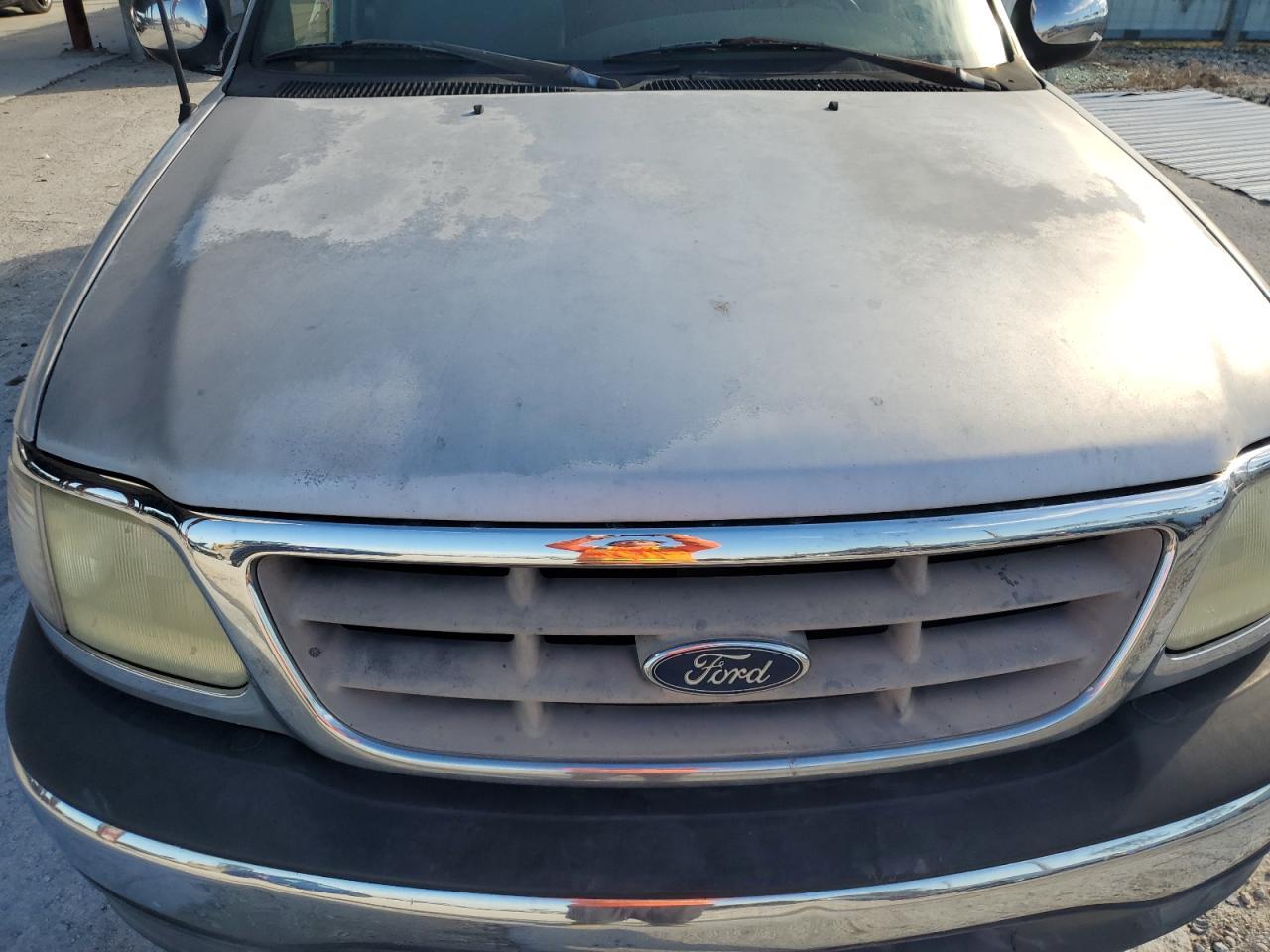 2002 FORD F-150