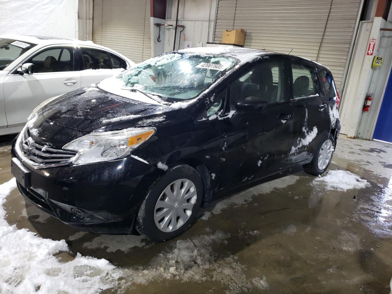 2015 NISSAN VERSA