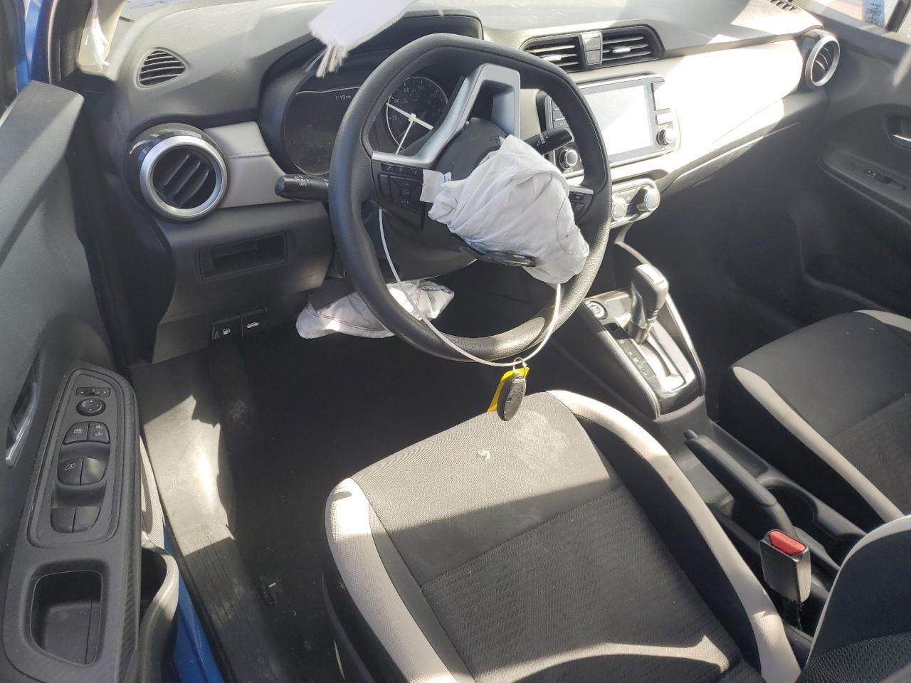 2021 NISSAN VERSA