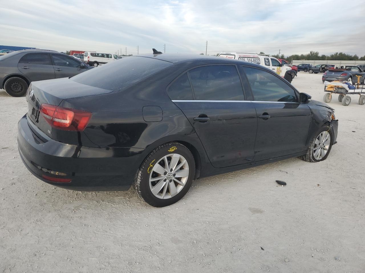 2016 VOLKSWAGEN JETTA