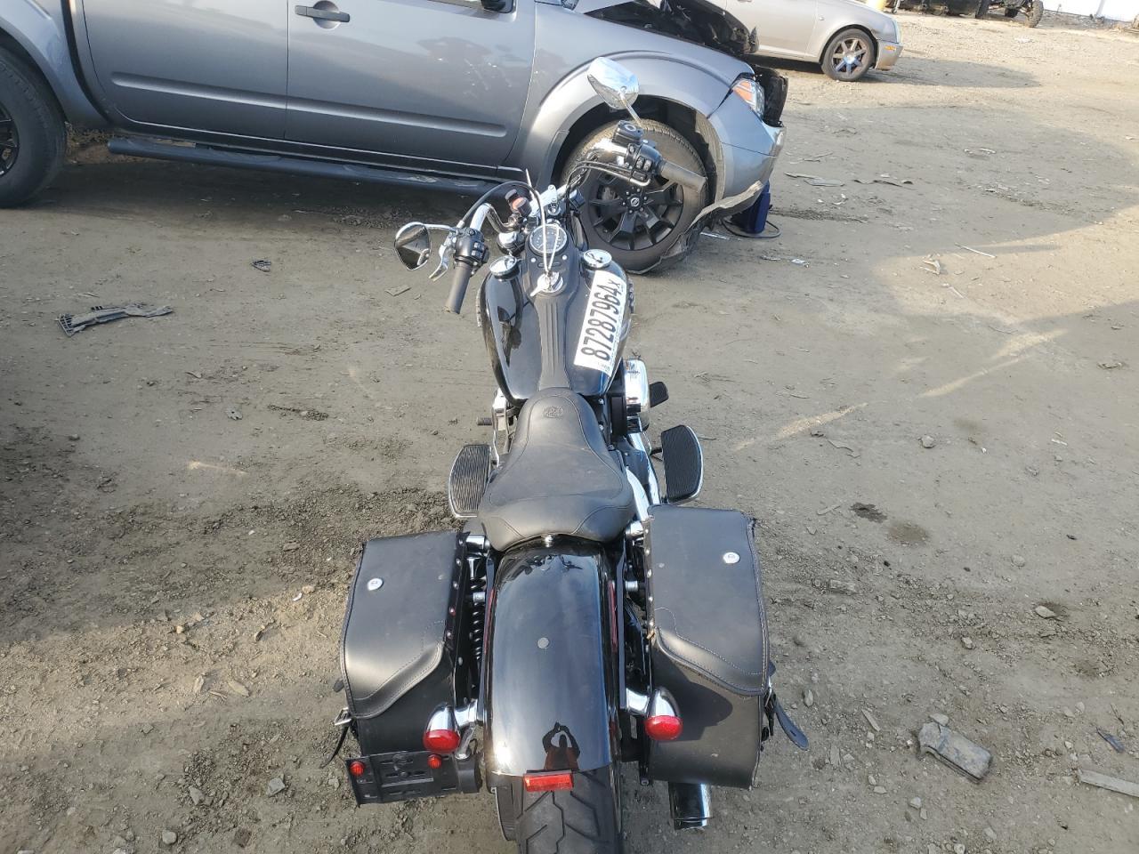 2017 HARLEY-DAVIDSON Fxdb