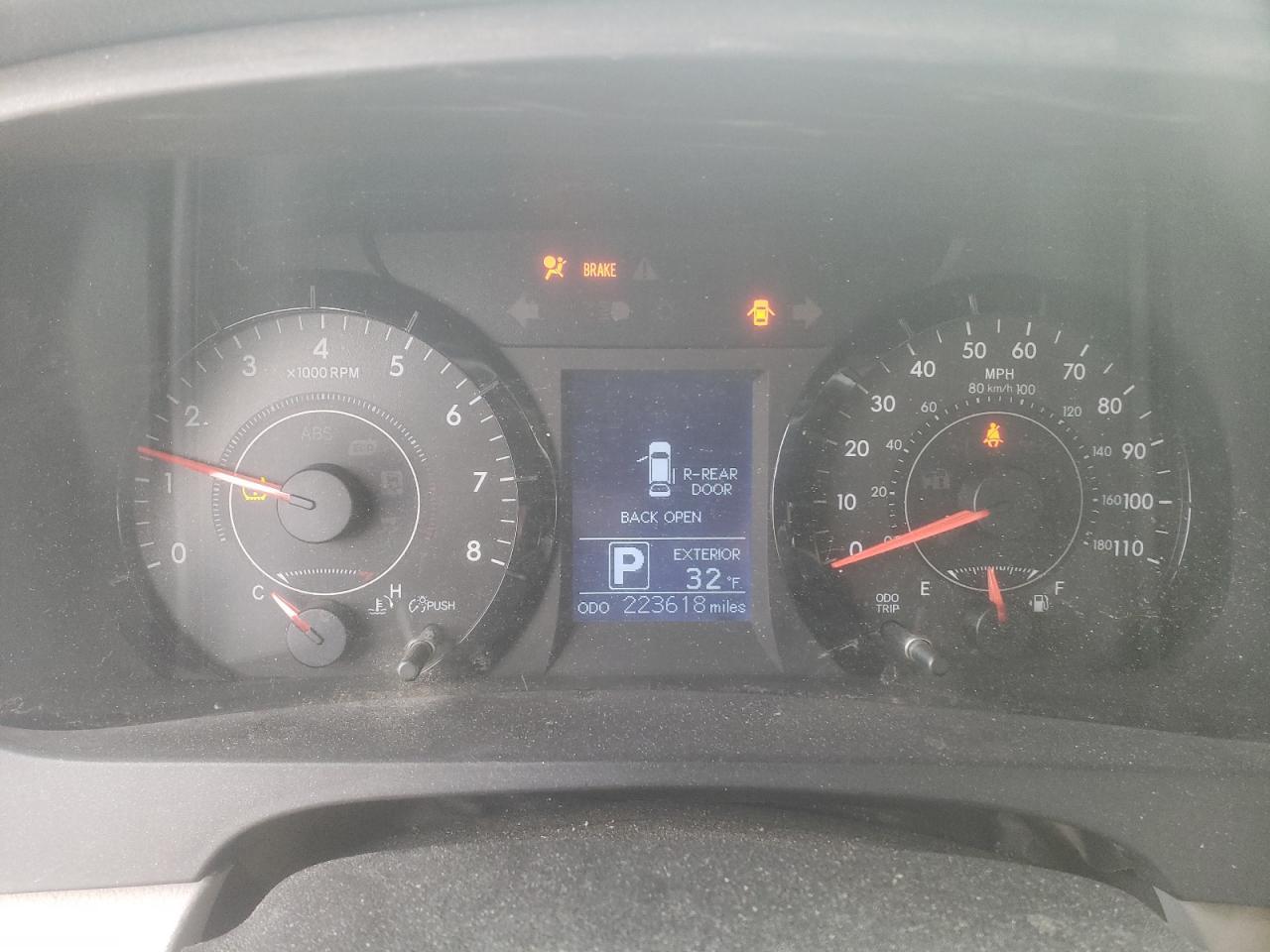 2015 TOYOTA SIENNA