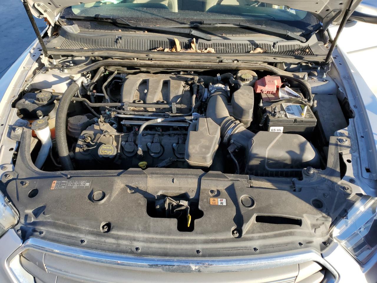 2015 FORD Taurus