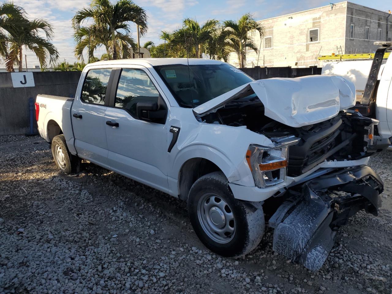 2022 FORD F-150 Lightning
