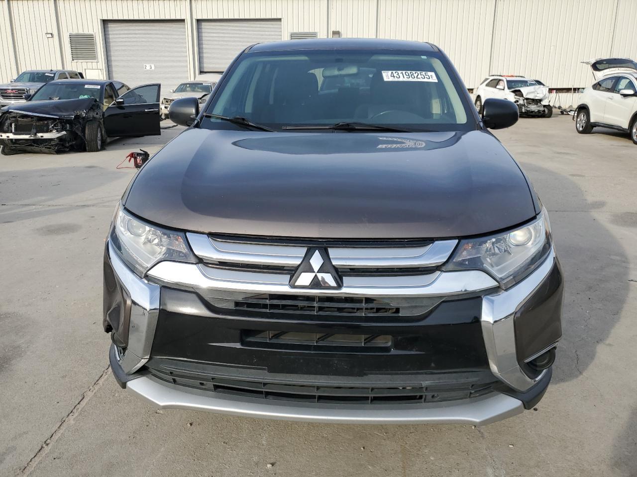 2017 MITSUBISHI outlander