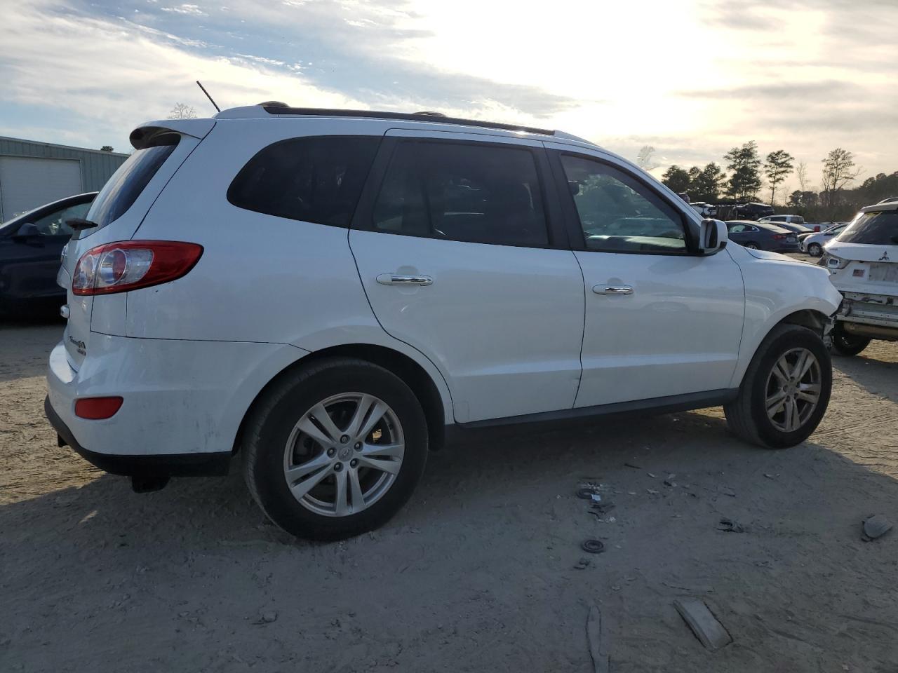 2011 HYUNDAI SANTA FE