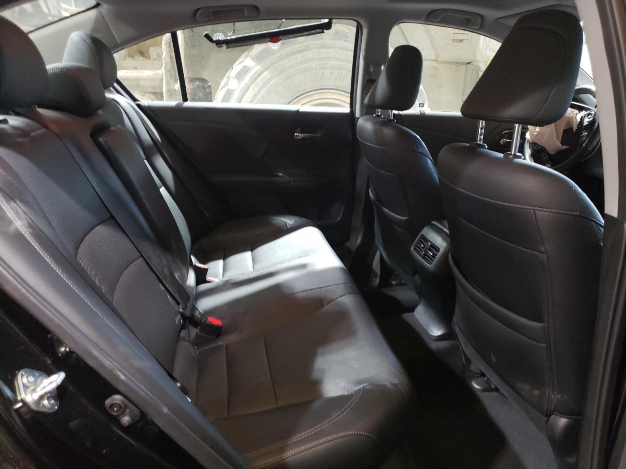 2017 HONDA ACCORD