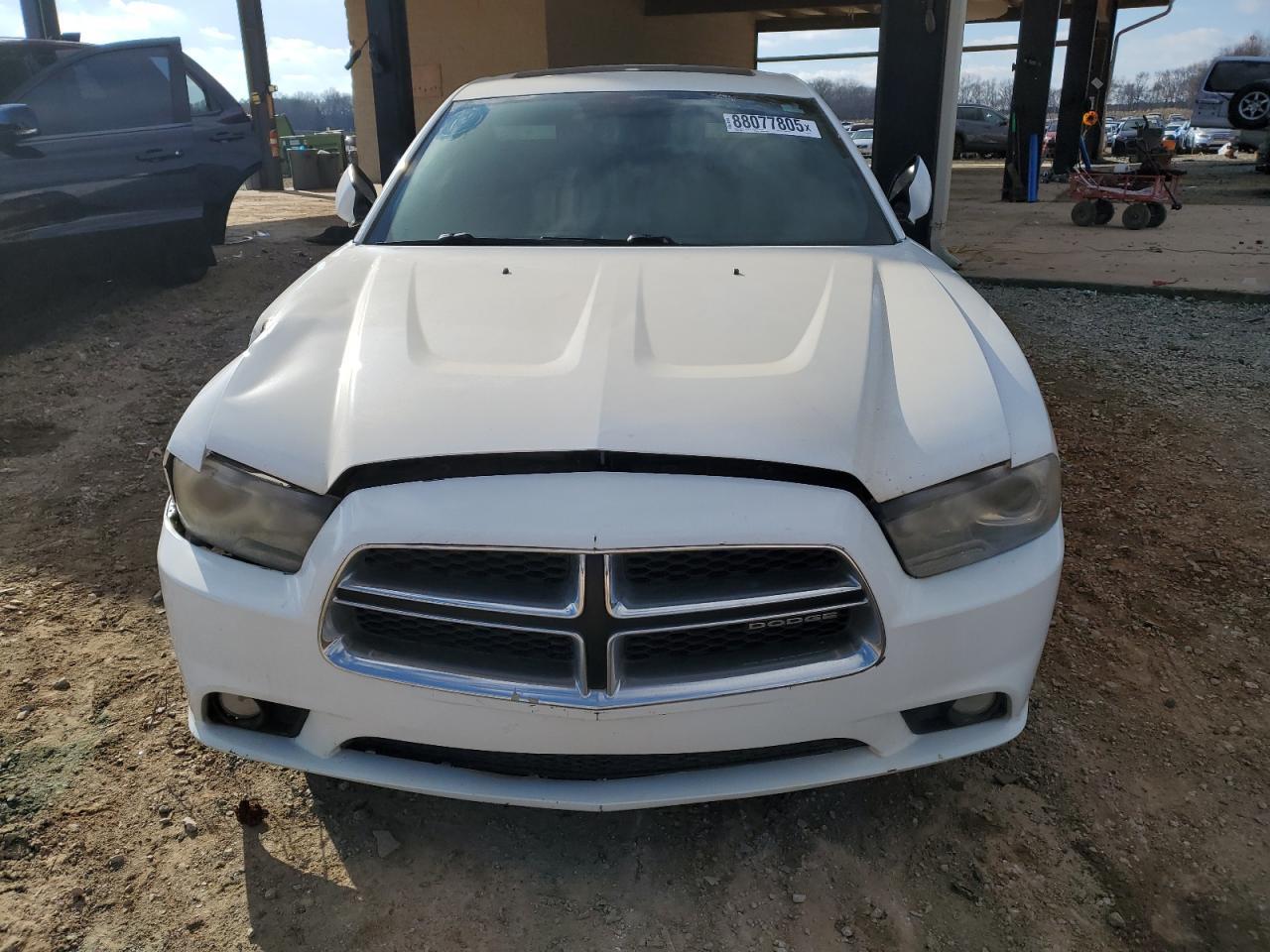 2011 DODGE CHARGER