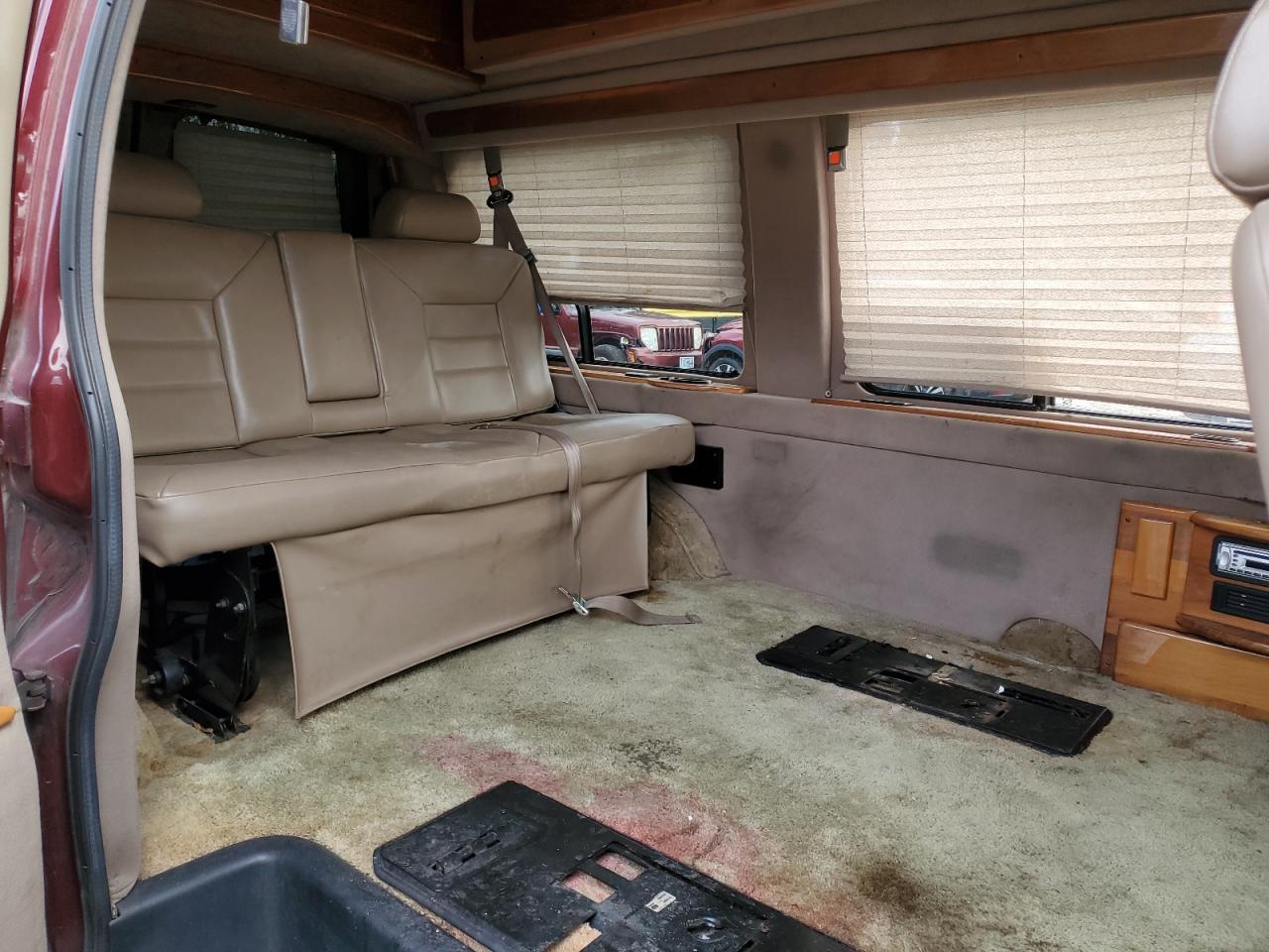 2001 CHEVROLET EXPRESS 2500
