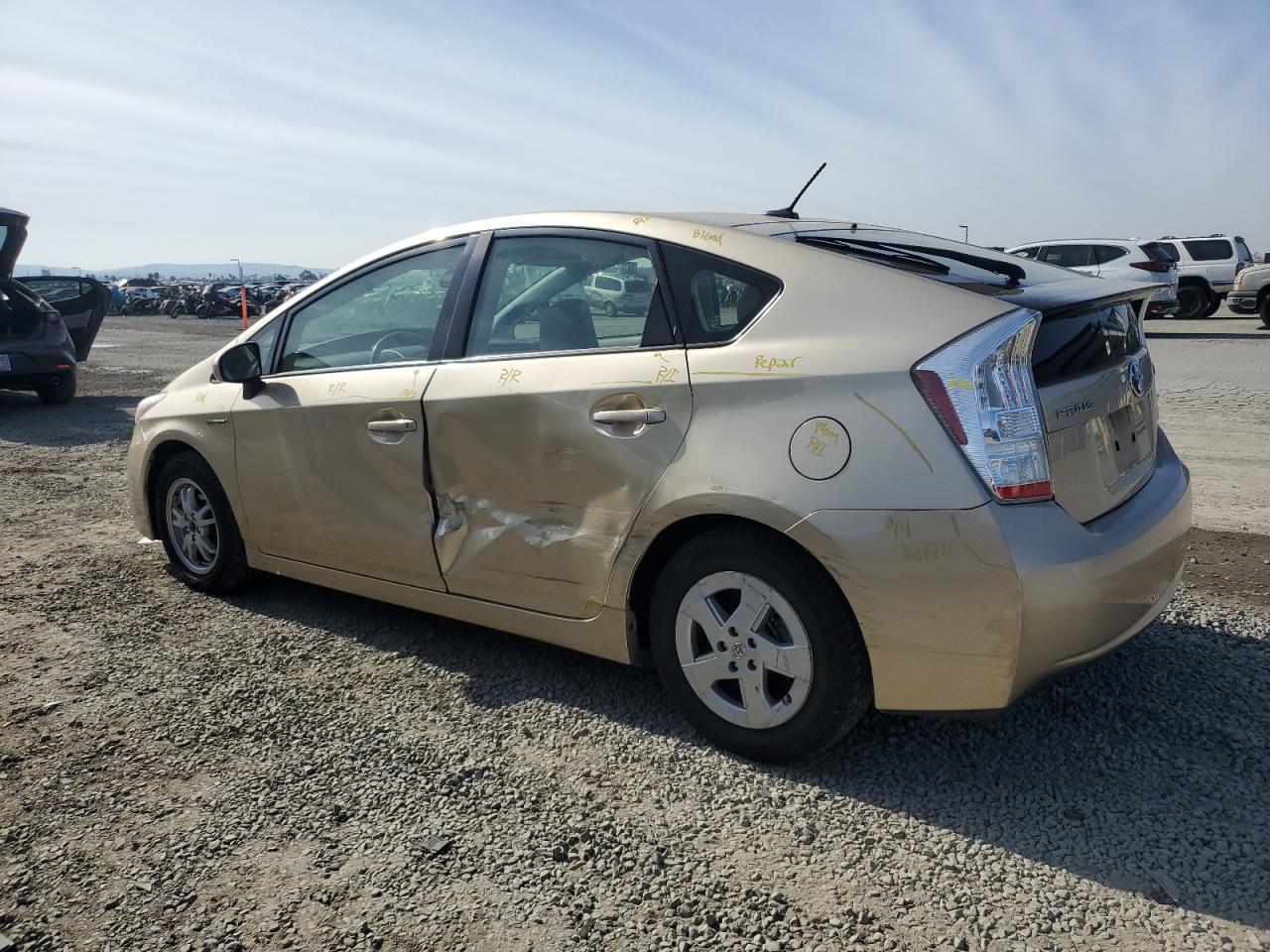 2011 TOYOTA PRIUS