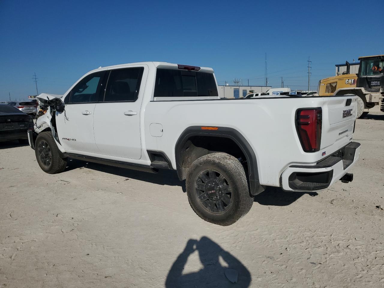 2024 GMC Sierra