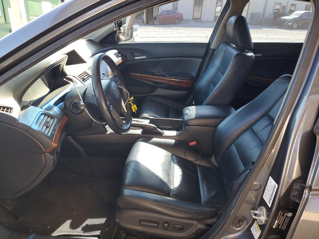 2011 HONDA ACCORD