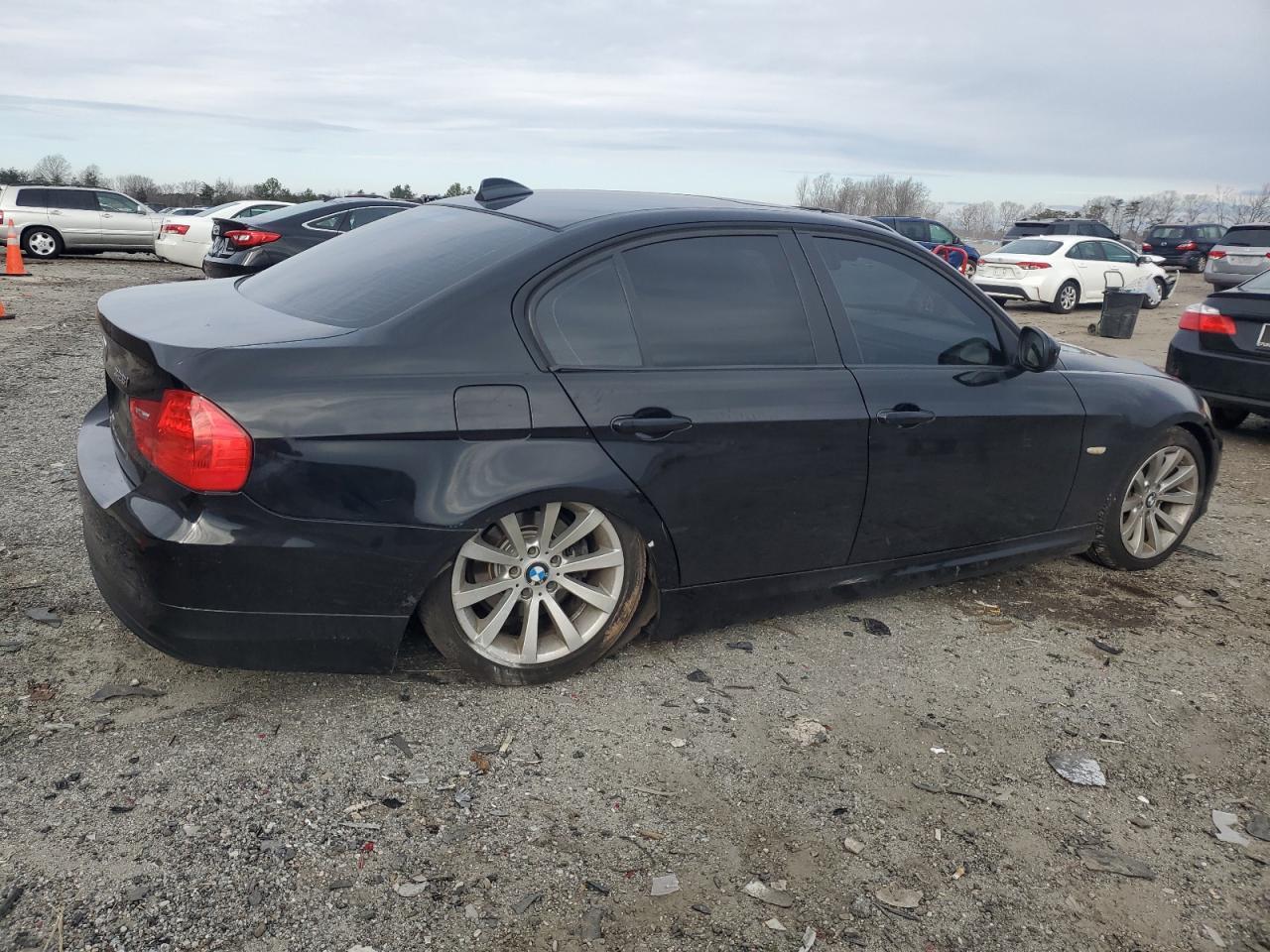 2011 BMW 3 SERIES