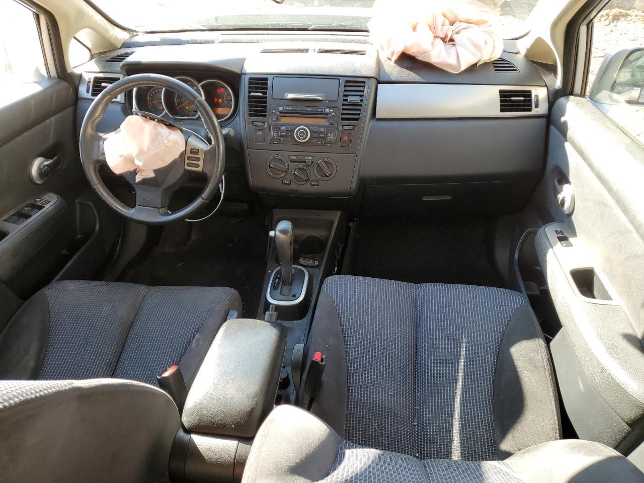 2011 NISSAN VERSA