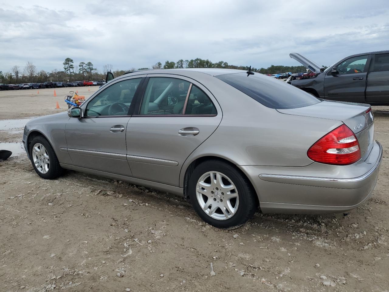 2003 MERCEDES-BENZ E-Class