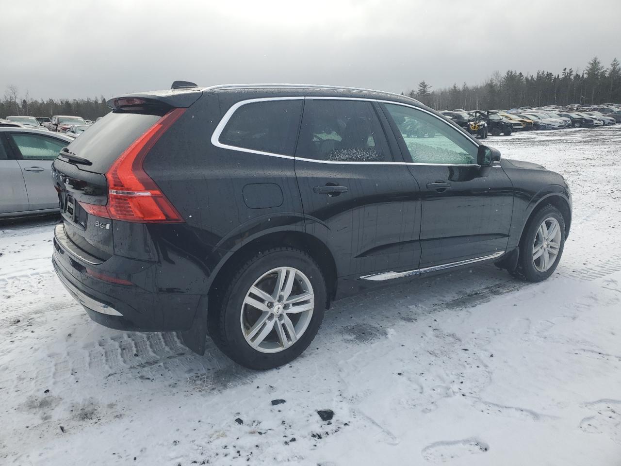 2022 VOLVO XC60