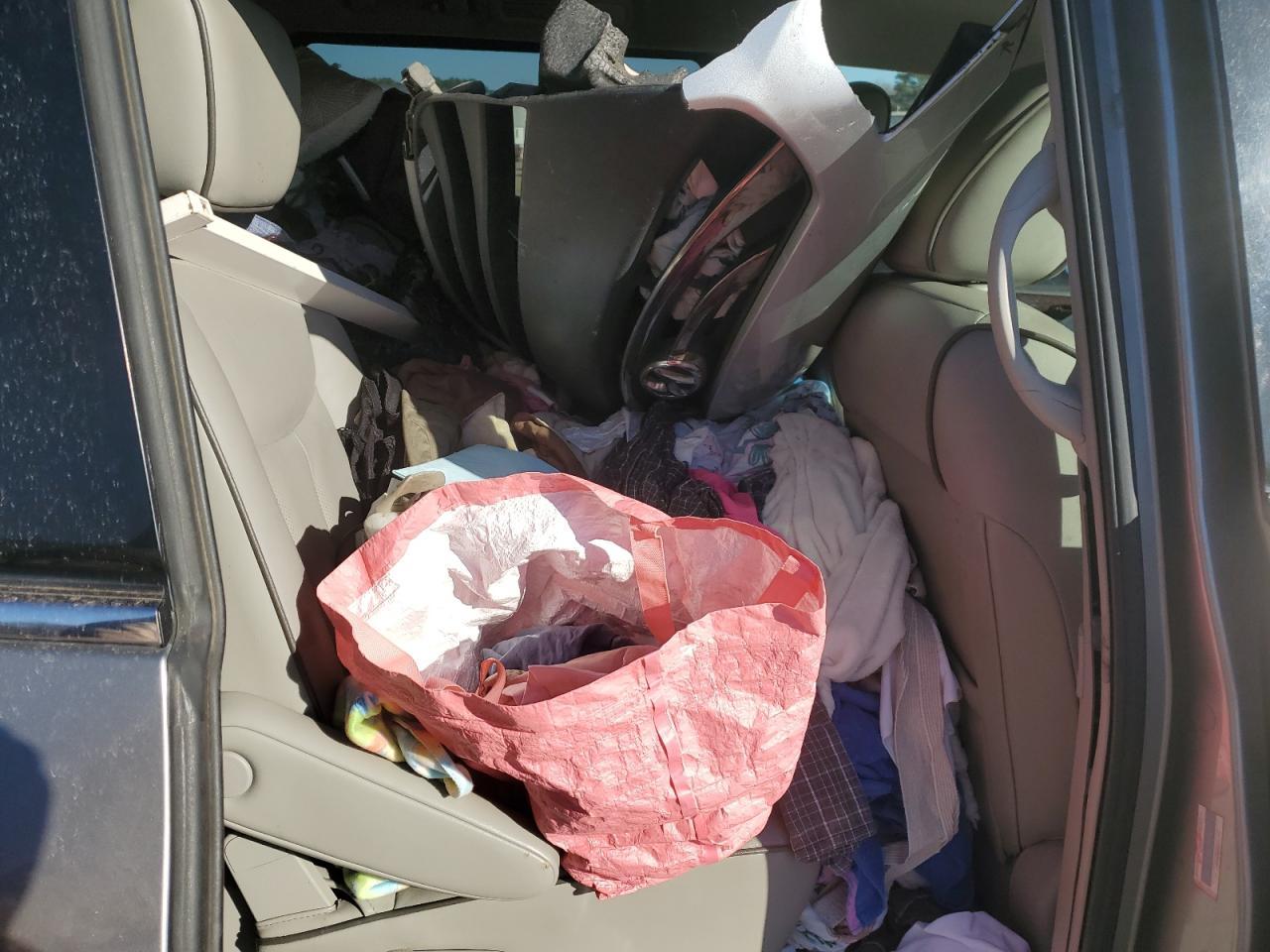 2011 NISSAN Quest