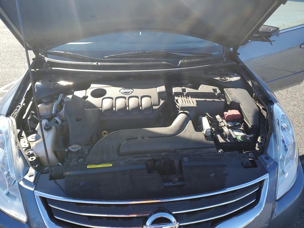 2010 NISSAN ALTIMA