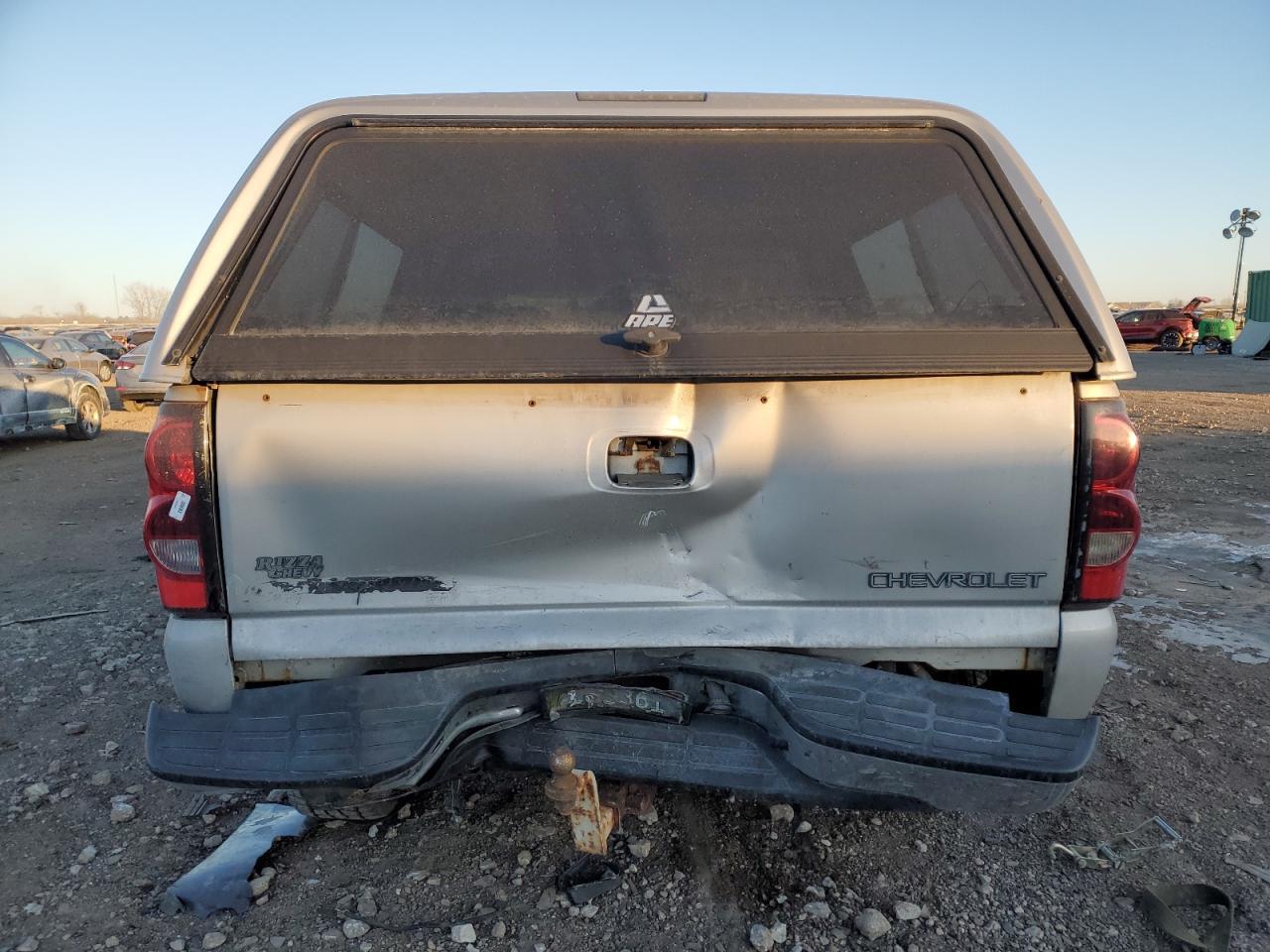 2004 CHEVROLET Silverado