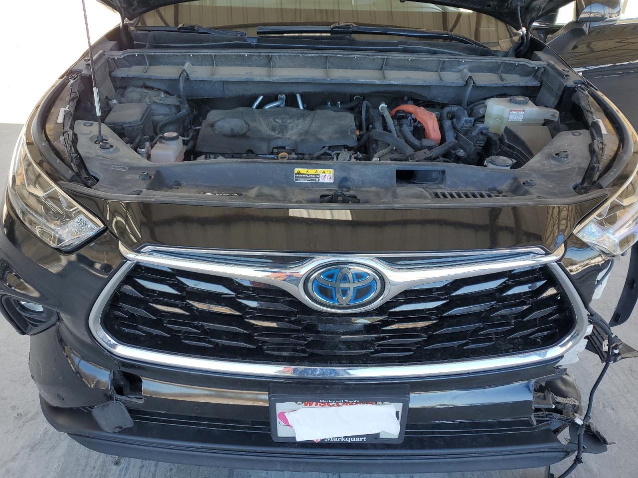 2020 TOYOTA HIGHLANDER