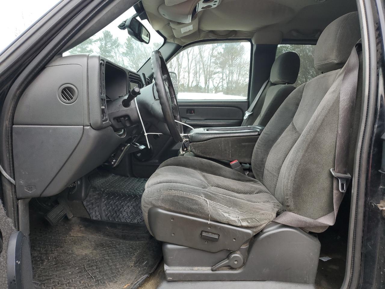 2004 CHEVROLET Silverado