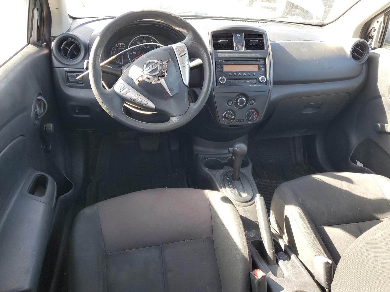 2016 NISSAN VERSA