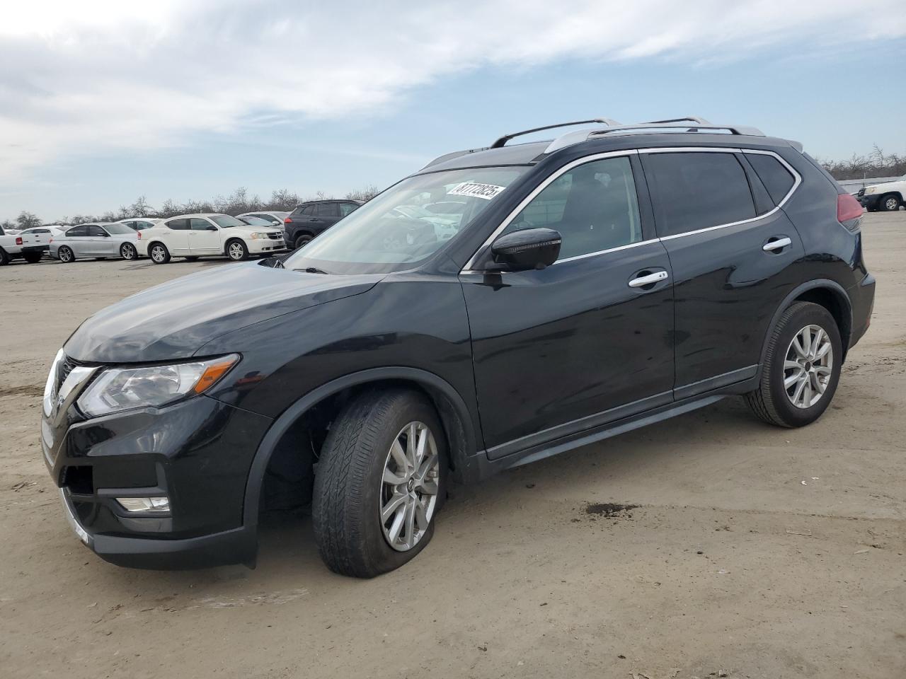 2018 NISSAN ROGUE