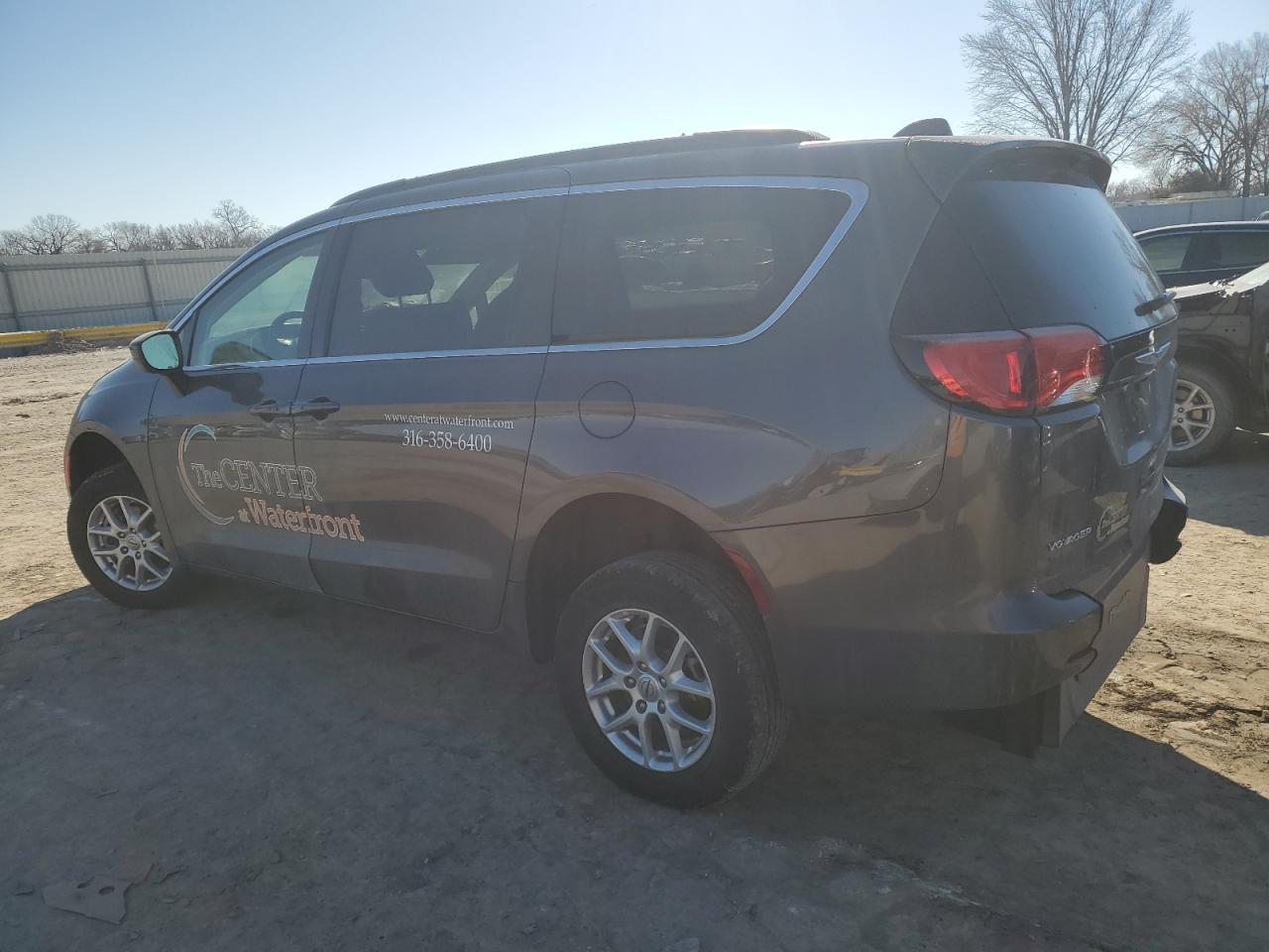 2021 CHRYSLER Voyager