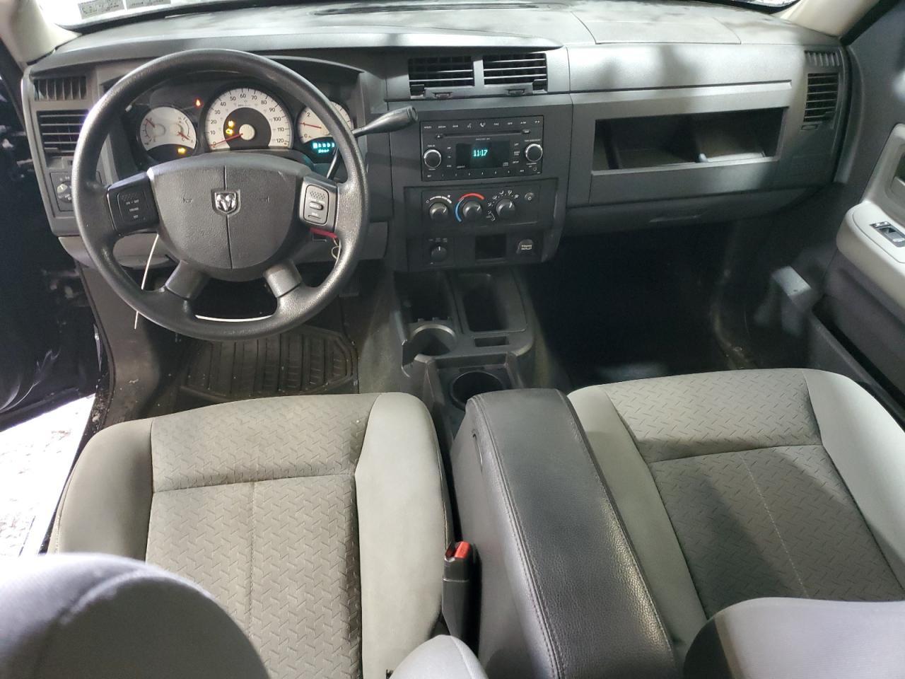 2008 DODGE Dakota