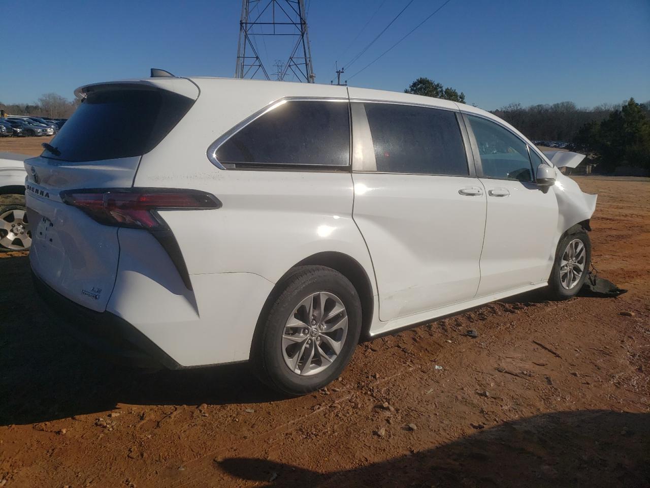 2022 TOYOTA SIENNA