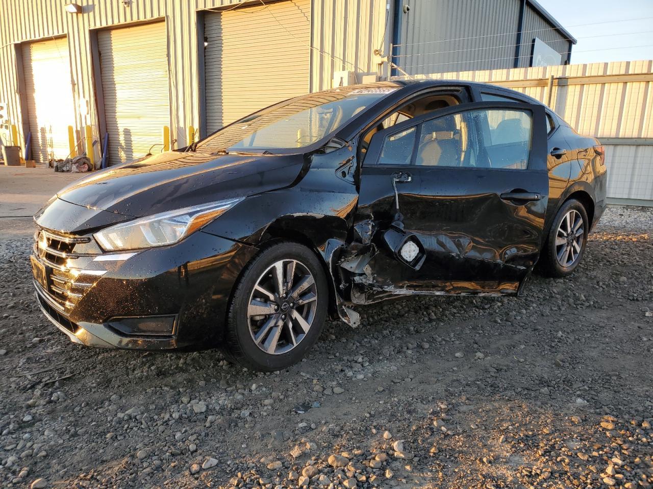 2023 NISSAN VERSA