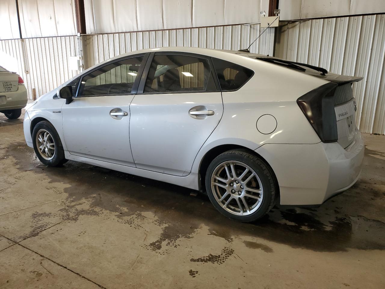 2011 TOYOTA PRIUS